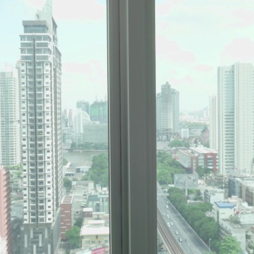 <a class=ContentLinkGreen href=/fr/kits_graphiques_templates_stock-video.html>Stock Vid�o</a></font> propre femme 132269