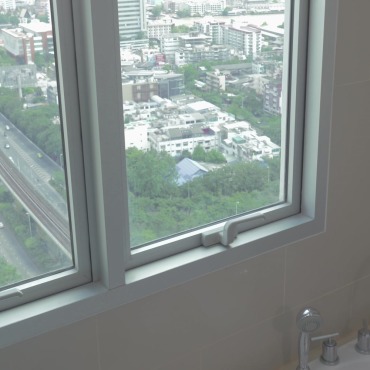 <a class=ContentLinkGreen href=/fr/kits_graphiques_templates_stock-video.html>Stock Vid�o</a></font> femme joyeux 132272