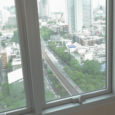 <a class=ContentLinkGreen href=/fr/kits_graphiques_templates_stock-video.html>Stock Vid�o</a></font> joyeux mobile 132274