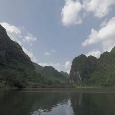 <a class=ContentLinkGreen href=/fr/kits_graphiques_templates_stock-video.html>Stock Vid�o</a></font> �t� �le 132314