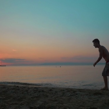 <a class=ContentLinkGreen href=/fr/kits_graphiques_templates_stock-video.html>Stock Vid�o</a></font> sport plage 133240