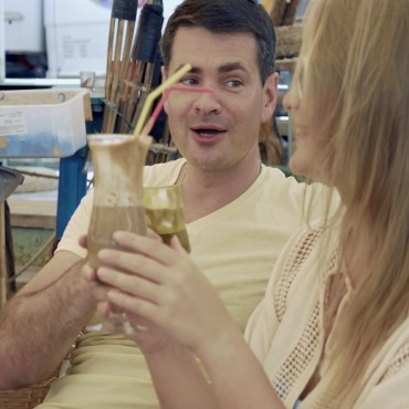 <a class=ContentLinkGreen href=/fr/kits_graphiques_templates_stock-video.html>Stock Vid�o</a></font> �t� femme 133993