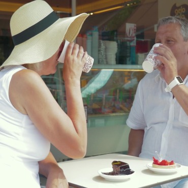 <a class=ContentLinkGreen href=/fr/kits_graphiques_templates_stock-video.html>Stock Vid�o</a></font> femme fehomme 134105