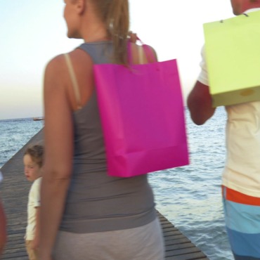 <a class=ContentLinkGreen href=/fr/kits_graphiques_templates_stock-video.html>Stock Vid�o</a></font> femme vacances 139626