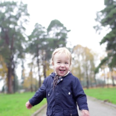 <a class=ContentLinkGreen href=/fr/kits_graphiques_templates_stock-video.html>Stock Vid�o</a></font> automne joieeux 139761