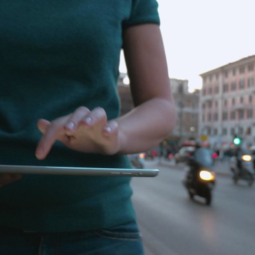 <a class=ContentLinkGreen href=/fr/kits_graphiques_templates_stock-video.html>Stock Vid�o</a></font> femme itampon 140479