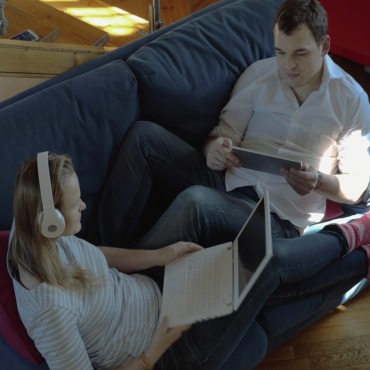 <a class=ContentLinkGreen href=/fr/kits_graphiques_templates_stock-video.html>Stock Vid�o</a></font> joyeux musique 140484