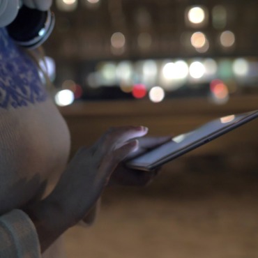 <a class=ContentLinkGreen href=/fr/kits_graphiques_templates_stock-video.html>Stock Vid�o</a></font> type femme 140625