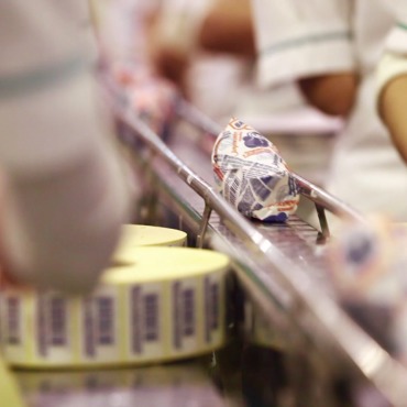 <a class=ContentLinkGreen href=/fr/kits_graphiques_templates_stock-video.html>Stock Vid�o</a></font> femme femme 141622