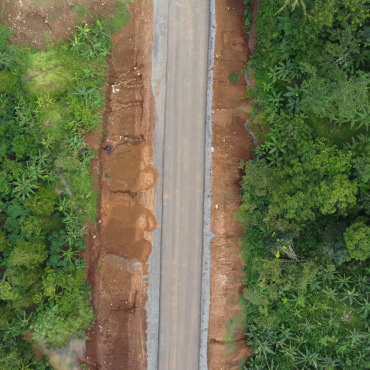 <a class=ContentLinkGreen href=/fr/kits_graphiques_templates_stock-video.html>Stock Vid�o</a></font> paysage pistes 156268