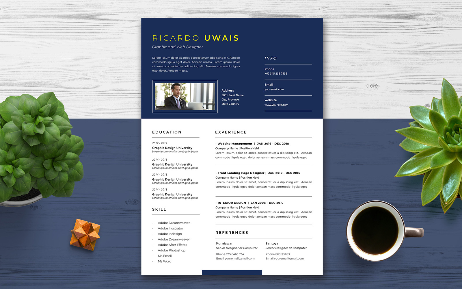 CREATIVE Resume Template