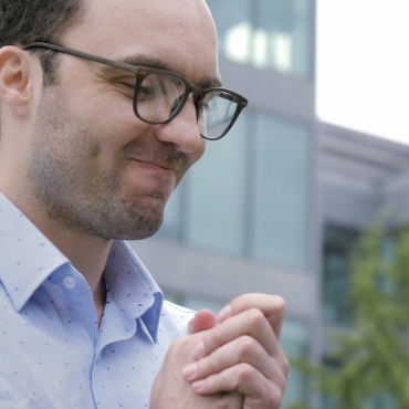 <a class=ContentLinkGreen href=/fr/kits_graphiques_templates_stock-video.html>Stock Vid�o</a></font> business businessman 164342