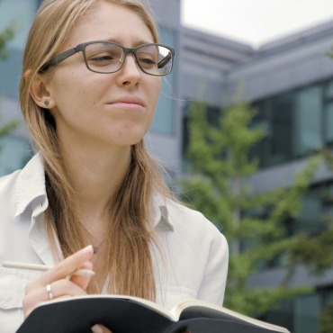 <a class=ContentLinkGreen href=/fr/kits_graphiques_templates_stock-video.html>Stock Vid�o</a></font> �criture d�sinvolte 164364