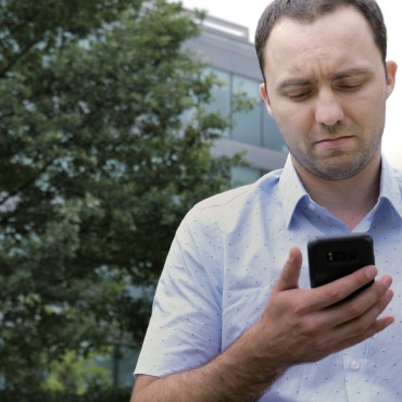 <a class=ContentLinkGreen href=/fr/kits_graphiques_templates_stock-video.html>Stock Vid�o</a></font> technologie jeune 165836