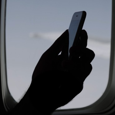 <a class=ContentLinkGreen href=/fr/kits_graphiques_templates_stock-video.html>Stock Vid�o</a></font> tenue avion 165860