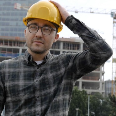 <a class=ContentLinkGreen href=/fr/kits_graphiques_templates_stock-video.html>Stock Vid�o</a></font> ing�nieur adulte 166823