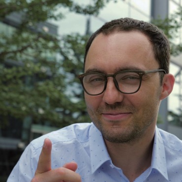 <a class=ContentLinkGreen href=/fr/kits_graphiques_templates_stock-video.html>Stock Vid�o</a></font> style-de-vie homme 166901