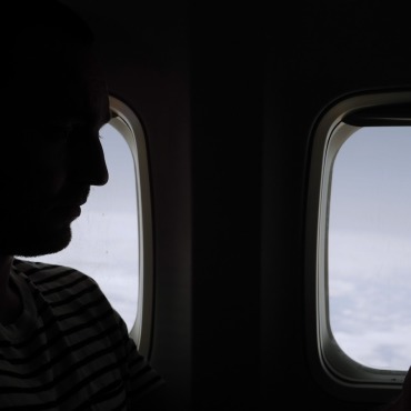 <a class=ContentLinkGreen href=/fr/kits_graphiques_templates_stock-video.html>Stock Vid�o</a></font> voyage personne 170107