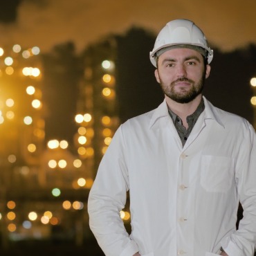 <a class=ContentLinkGreen href=/fr/kits_graphiques_templates_stock-video.html>Stock Vid�o</a></font> ing�nieur huile 170424