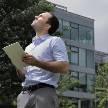 <a class=ContentLinkGreen href=/fr/kits_graphiques_templates_stock-video.html>Stock Vid�o</a></font> homme comprim� 170468