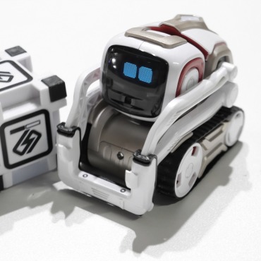 <a class=ContentLinkGreen href=/fr/kits_graphiques_templates_stock-video.html>Stock Vid�o</a></font> jeu robot 170957