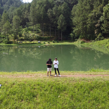 <a class=ContentLinkGreen href=/fr/kits_graphiques_templates_stock-video.html>Stock Vid�o</a></font> nature parc 174426