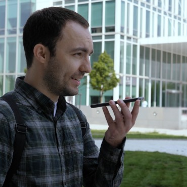 <a class=ContentLinkGreen href=/fr/kits_graphiques_templates_stock-video.html>Stock Vid�o</a></font> recognition voix 174620