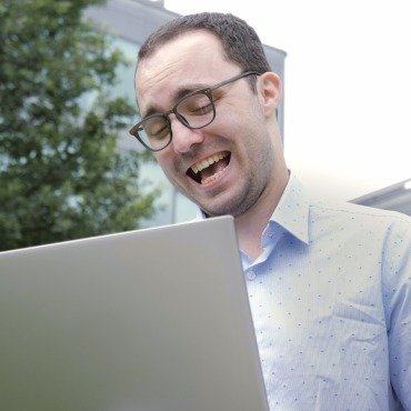 <a class=ContentLinkGreen href=/fr/kits_graphiques_templates_stock-video.html>Stock Vid�o</a></font> fou business 174699