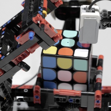 <a class=ContentLinkGreen href=/fr/kits_graphiques_templates_stock-video.html>Stock Vid�o</a></font> robot m�canique 174771