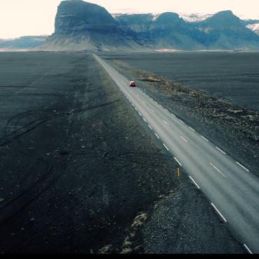 <a class=ContentLinkGreen href=/fr/kits_graphiques_templates_stock-video.html>Stock Vid�o</a></font> voiture rouge 188296