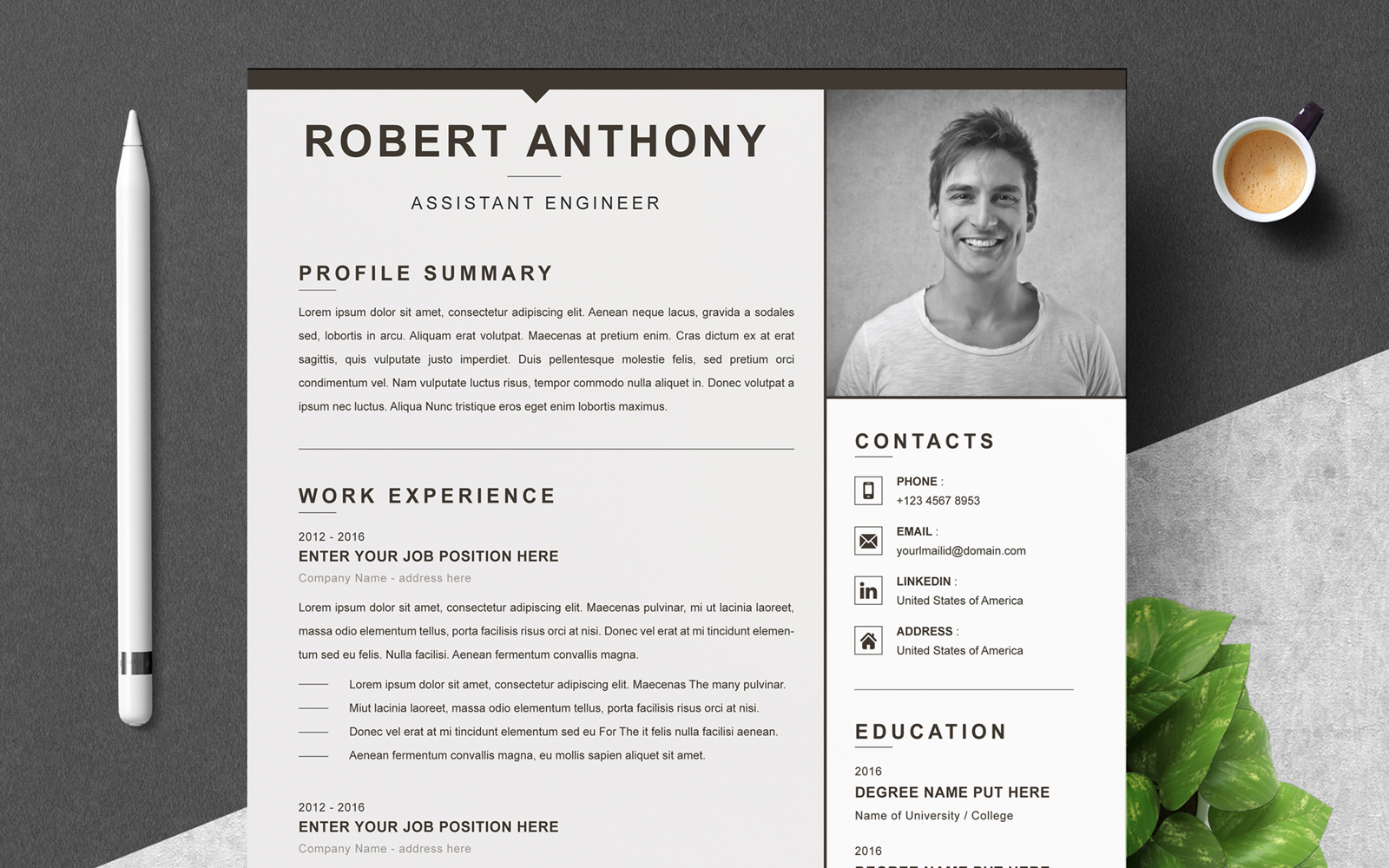 Robert Anthony / Resume Template