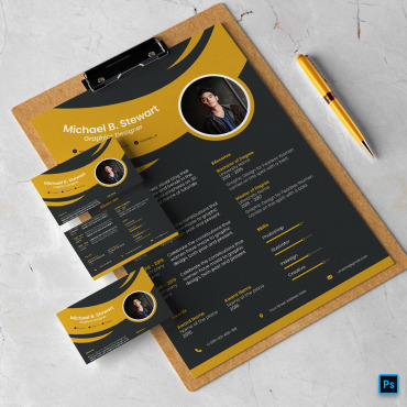 <a class=ContentLinkGreen href=/fr/kits_graphiques_templates_cv-modeles.html>CV Modles</a></font> propre creatif 255373