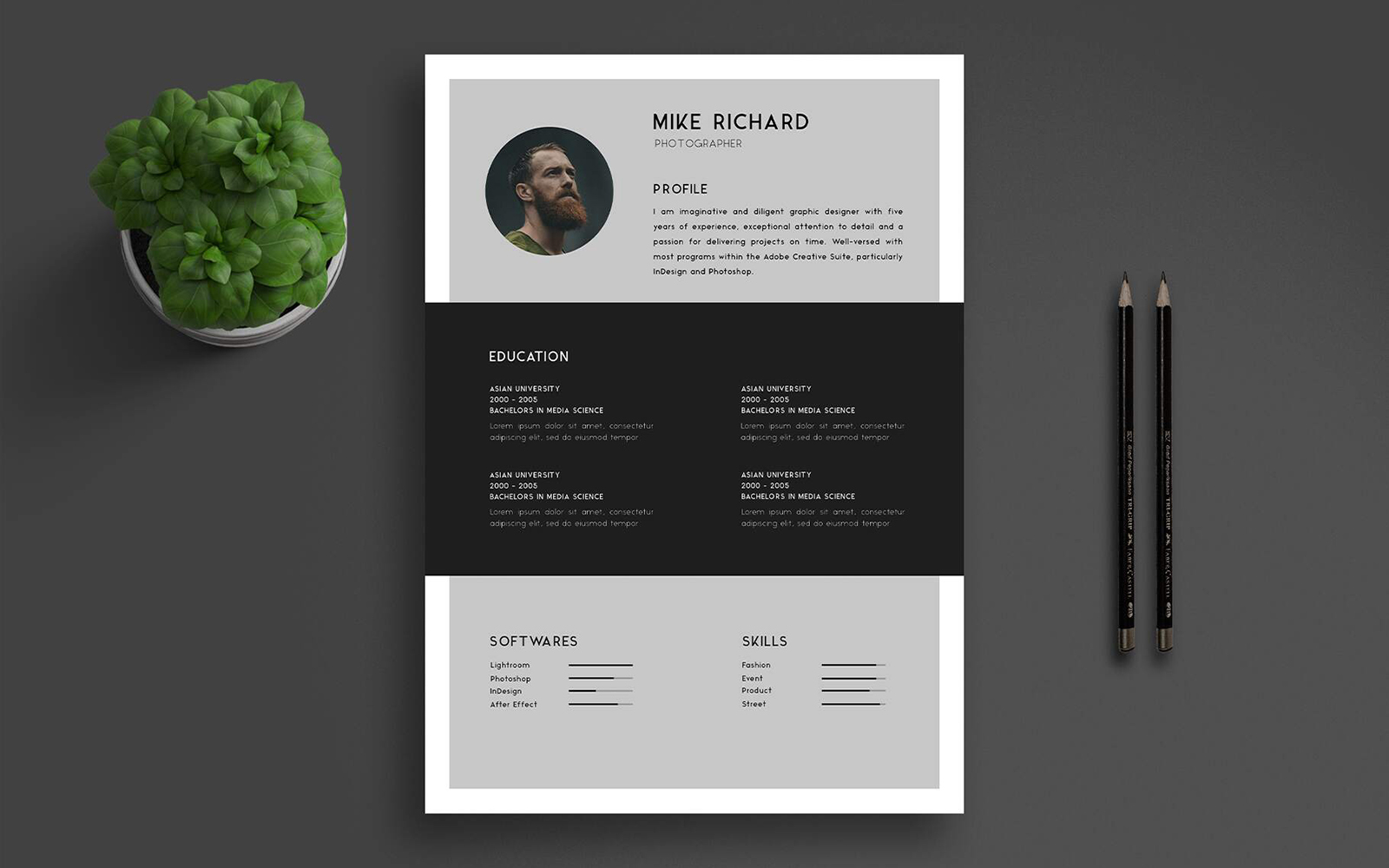 3 Pages Minimal Resume CV Template